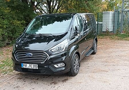 Ford Tourneo Custom Titanium X 320 L1 185PS