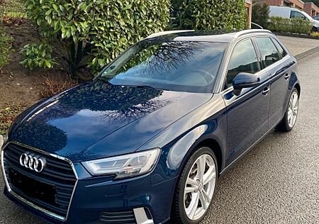 Audi A3 30 g-tron S tronic Sportback -