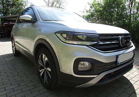 VW T-Cross Volkswagen Life LED
