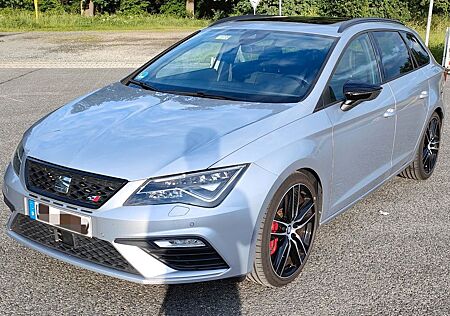 Seat Leon ST 2.0 TSI CUPRA 4Drive DSG