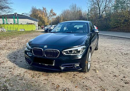 BMW 118d Sport Line Sport Line TÜV & Bremsen NEU