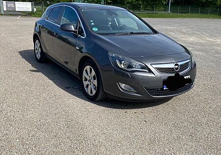 Opel Astra 1.6 Turbo