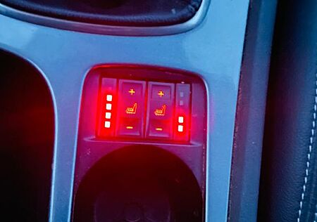 Ford Mondeo 2,0TDCi 103kW Champions Edition Turni...