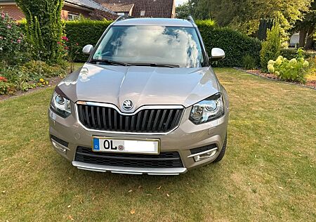 Skoda Yeti 1.4 TSI DSG Elegance, AHK, Pano, Xenon, etc