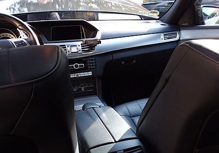 Mercedes-Benz E 500 T BlueEFFICIENCY AVANTGARDE AVANTGARDE