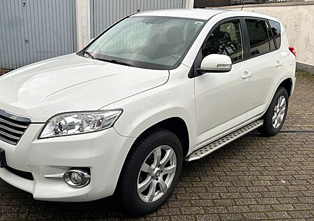 Toyota RAV 4 RAV4 Life / Klima / 2.Hd.