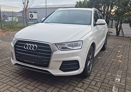 Audi Q3 2.0 TFSI quattro S tronic design design