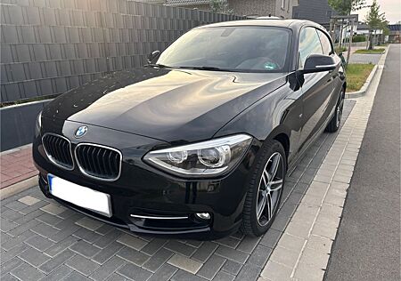 BMW 118d xDrive Sport Line, TÜV neu, scheckheftgepfl