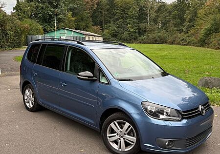 VW Touran Volkswagen 1.4 TSI 103kW - 140 PS 7 Sitze