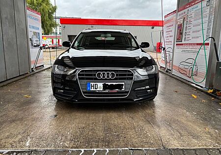 Audi A4 gebraucht kaufen Audi A4 2.0 TDI 110kW multitro. Attraction Avant ...