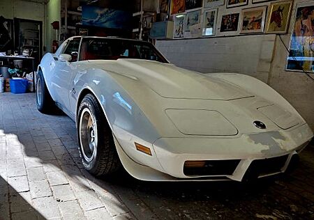Chevrolet C3 Corvette Stingray Targa