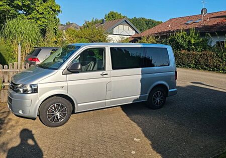 VW T5 Multivan Volkswagen Startline blue motion