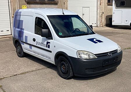 Opel Combo 1.3 CDTI DPF mit Werkstatt Schrank