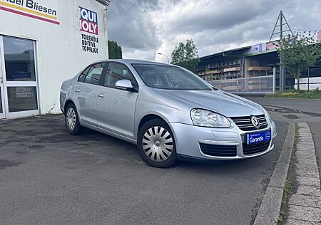 VW Jetta Volkswagen 1.6 Automatik Comfortline /Tüv 02/27