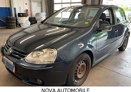 VW Golf Volkswagen V Lim. Tour 1.4 TSI