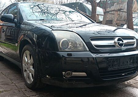 Opel Signum 2.0 Turbo -