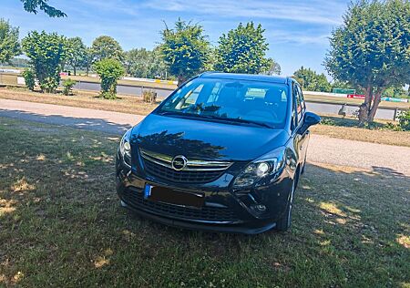 Opel Zafira Tourer 1.4 Turbo ecoFLEX , 7 Sitz,TÜV NEU