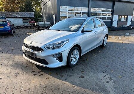 Kia Cee'd / Ceed 1.6 CRDi Eco 85KW Edition 7 Edi...