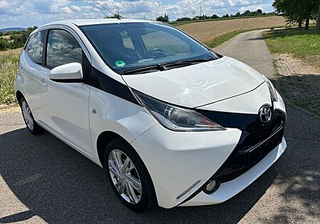 Toyota Aygo (X) Aygo -play touch