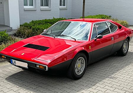 Ferrari Dino 208 GT4