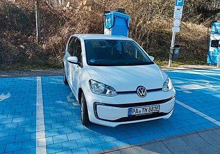 VW e-up! Volkswagen e-up! Mit CCS