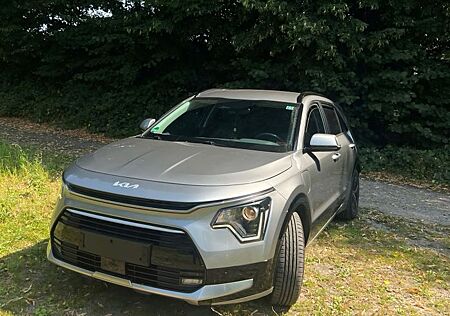 Kia Niro 1.6 GDI Plug-in Hybrid Spirit Grau Metallic