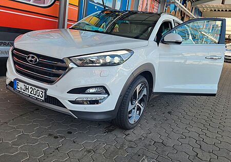 Hyundai Tucson 1.6 T-GDI Premium 4WD DCT Premium