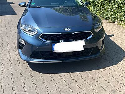 Kia cee'd / Ceed 1.6 CRDi Eco 100kW DCT Platinum...