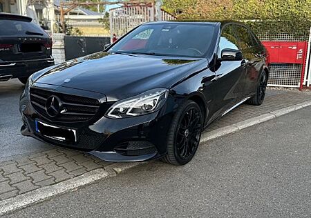 Mercedes-Benz E 220 BlueTEC BE Edition AVANTG. Autom. Edit...