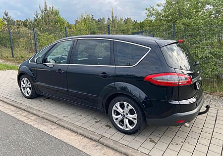 Ford S-Max 2,0 TDCi 120kW DPF Titanium PowerShift...