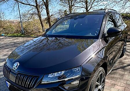 Skoda Karoq Sportline TDI*AHK*PANO*4x4*DSG*360°