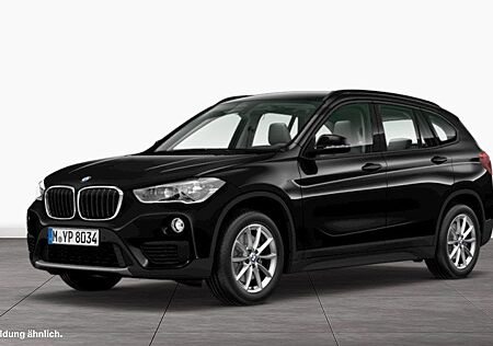 BMW X1 xDrive20d Navi AHK Parkassist Sportsitze LED