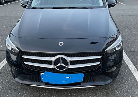 Mercedes-Benz B 220 d DCT -