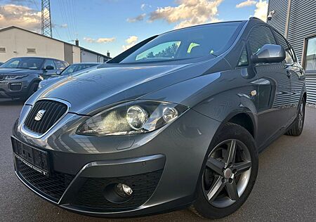 Seat Altea XL 2.0 TDI PDC SHZ AHK 8xRäder Standhzung