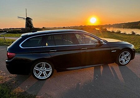 BMW 520d xDrive Touring A -