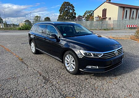 VW Passat Variant Volkswagen 2.0 TDI SCR DSG Highline Vari...