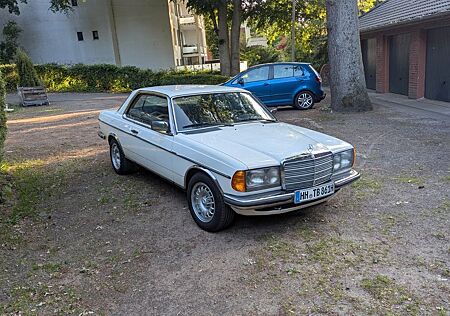 Mercedes-Benz CE 230
