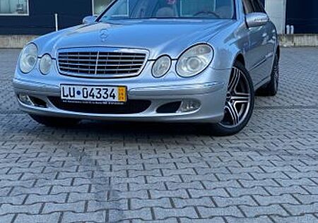 Mercedes-Benz 320 E CDI TÜV bis 05/2027