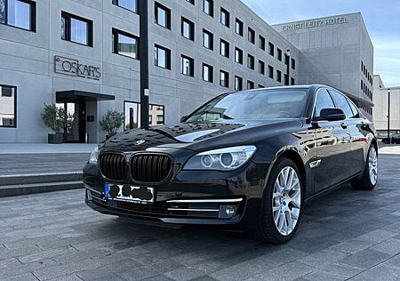 BMW 730d xDrive M *Scheckheftpflegt, HU, Top Zustand