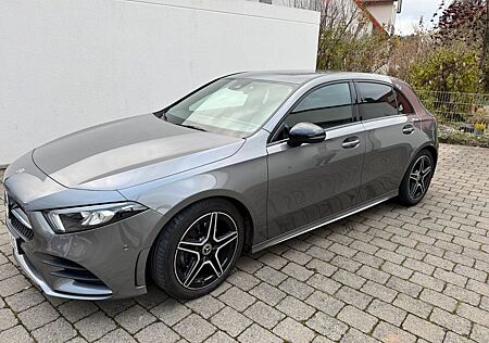 Mercedes-Benz A 200 AMG Line | Night-Paket