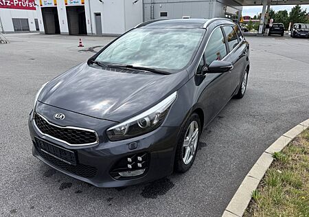 Kia Cee'd ANDERE Ceed Sportswagon GT-Line