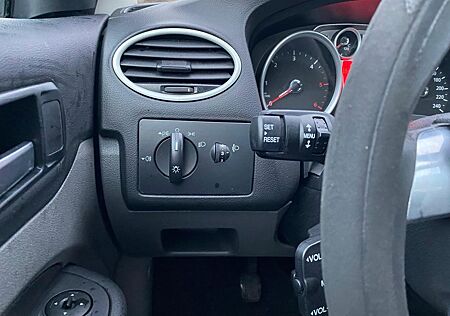 Ford Focus 1,6TDCi 66kW Ambiente Turnier Ambiente