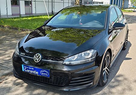 VW Golf Volkswagen VII Lim. GTD BMT TÜV NEU Navi PDC SHZ