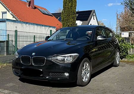 BMW 114i - 1er - 11/2013 - 129850km