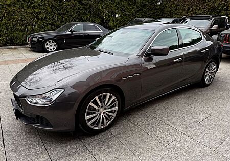 Maserati Ghibli 3.0 V6 Diesel *Schiebedach*Keyless*Kamera