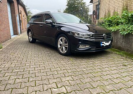 VW Passat Variant Volkswagen 2.0 TDI SCR DSG Business Vari...