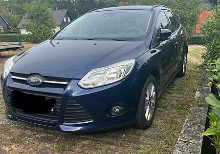 Ford Focus Titanium Turnier Titanium Tüv (Neu)
