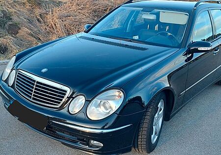 Mercedes-Benz E 350 4MATIC T AVANTGARDE