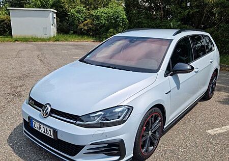 VW Golf Volkswagen 2.0 TDI DSG GTD Variant Dynaudio Standhzg
