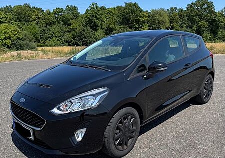 Ford Fiesta 1,1 Cool&Connect Checkheft Apple Car Play